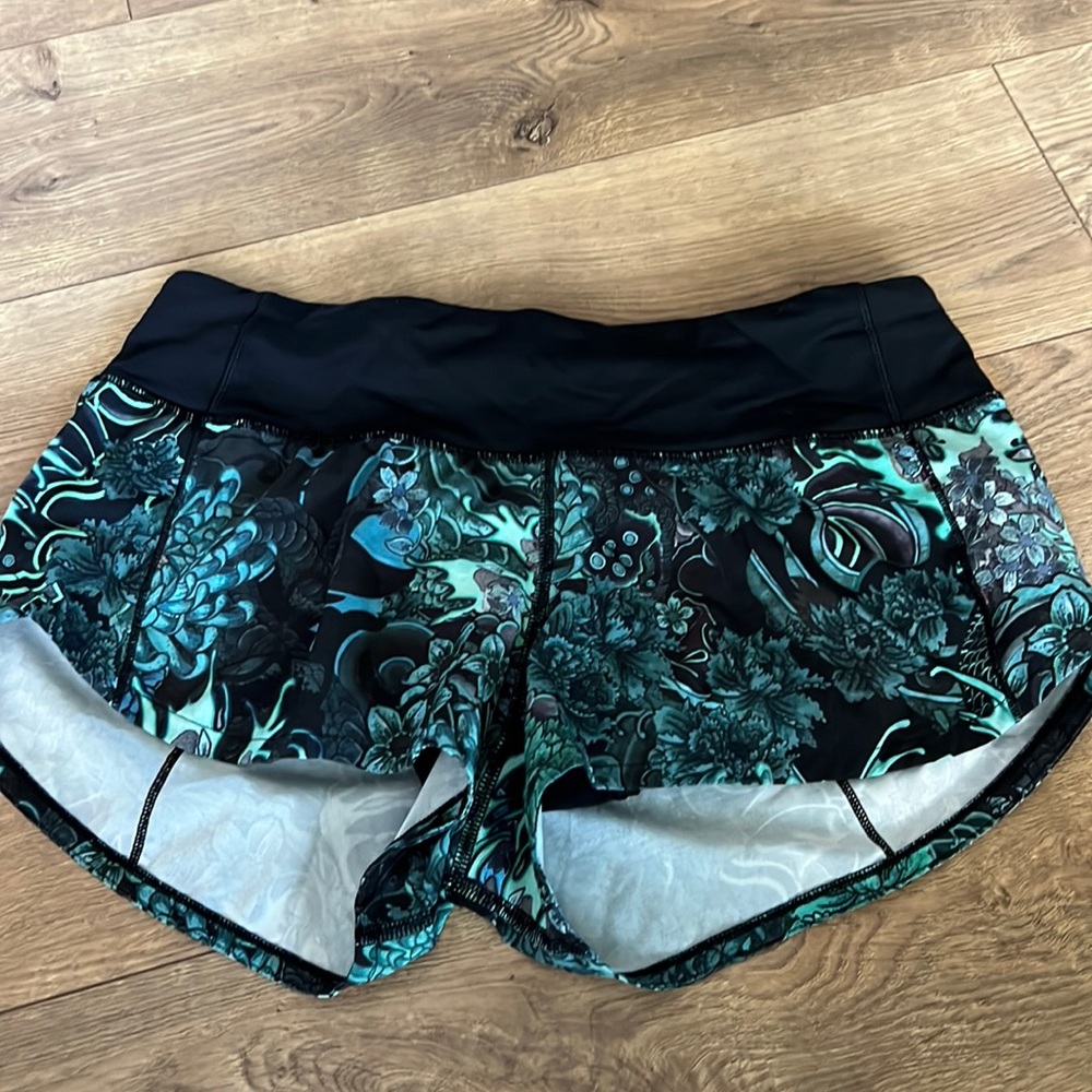 Lululemon speed short- size 4